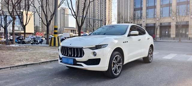Maserati Levante 2016 3.0T Levante exterior foto 1 Maserati Levante 2016 3.0T Levante exterior foto 1