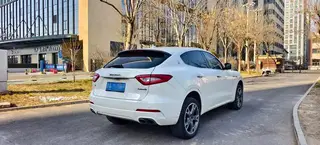 Maserati Levante 2016 3.0T Levante exterior foto 4 Maserati Levante 2016 3.0T Levante exterior foto 4