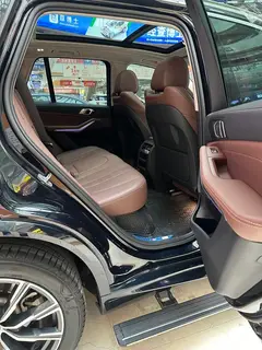 BMW X5 2021 Restyling xDrive30i M Sports suit interior photo 10 BMW X5 2021 Restyling xDrive30i M Sports suit interior photo 10
