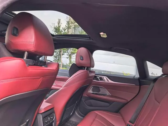 BMW 4 Series 2022 425i Gran Coupe M Sports Night Suit interior photo 12 BMW 4 Series 2022 425i Gran Coupe M Sports Night Suit interior photo 12