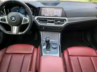 BMW 4 Series 2022 425i Gran Coupe M Sports Night Suit interior photo 14 BMW 4 Series 2022 425i Gran Coupe M Sports Night Suit interior photo 14