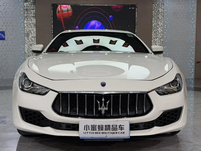 Maserati Ghibli 2017 3.0T Standard Edition exterior photo 2 Maserati Ghibli 2017 3.0T Standard Edition exterior photo 2