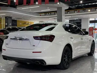 Maserati Ghibli 2017 3.0T Standard Edition interior photo 16 Maserati Ghibli 2017 3.0T Standard Edition interior photo 16