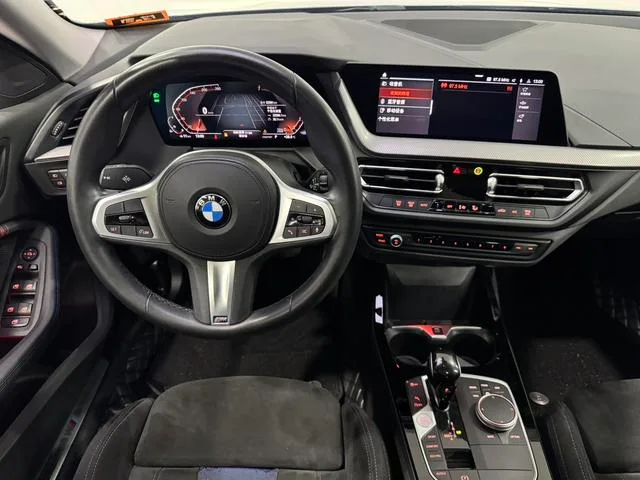 BMW 2 Series 2021 225i Four-door coupe M Sports Night Suit interior photo 14 BMW 2 Series 2021 225i Four-door coupe M Sports Night Suit interior photo 14