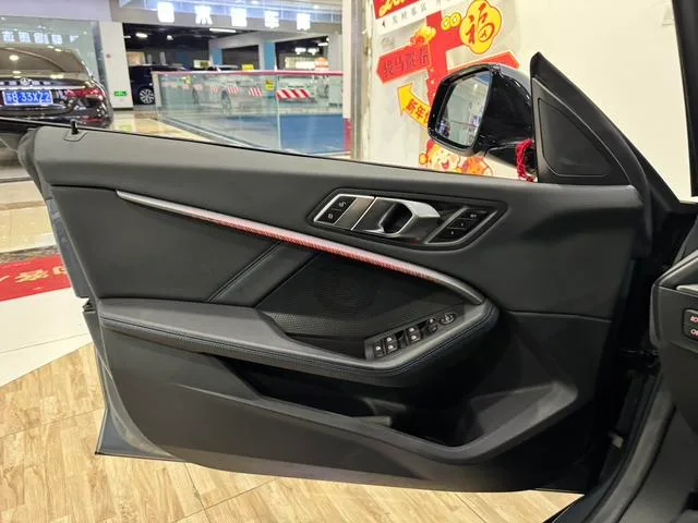 BMW 2 Series 2021 225i Four-door coupe M Sports Night Suit interior photo 17 BMW 2 Series 2021 225i Four-door coupe M Sports Night Suit interior photo 17