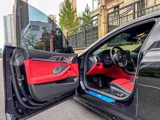 BMW 8 Series 2022 840i xDrive Four-door coupe M Sports suit interior photo 11 BMW 8 Series 2022 840i xDrive Four-door coupe M Sports suit interior photo 11