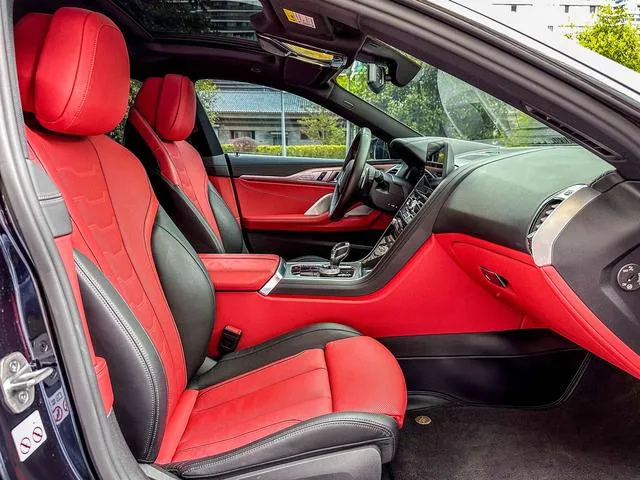 BMW 8 Series 2022 840i xDrive Four-door coupe M Sports suit interior photo 15 BMW 8 Series 2022 840i xDrive Four-door coupe M Sports suit interior photo 15