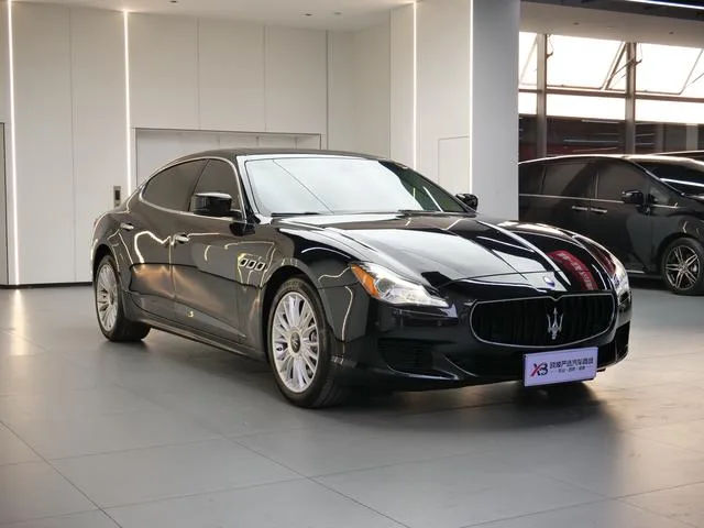 Maserati Quattroporte 2015 3.0T Tipo estándar exterior foto 3 Maserati Quattroporte 2015 3.0T Tipo estándar exterior foto 3