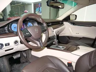 Maserati Quattroporte 2015 3.0T Tipo estándar interior foto 13 Maserati Quattroporte 2015 3.0T Tipo estándar interior foto 13