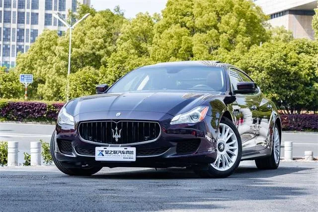 Maserati Quattroporte 2015 3.0T Standard type exterior photo 2 Maserati Quattroporte 2015 3.0T Standard type exterior photo 2