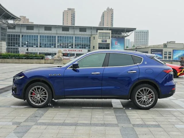 Maserati Levante 2021 3.0T Standard Edition exterior photo 5 Maserati Levante 2021 3.0T Standard Edition exterior photo 5