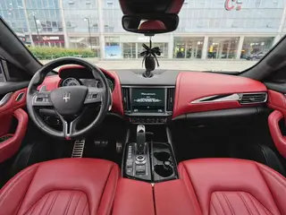 Maserati Levante 2021 3.0T Standard Edition interior photo 9 Maserati Levante 2021 3.0T Standard Edition interior photo 9