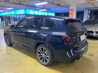 BMW X3 2022 xDrive30i Premium Class M Obsidian Night Suit interior photo 10 BMW X3 2022 xDrive30i Premium Class M Obsidian Night Suit interior photo 10