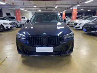 BMW X3 2022 xDrive30i Premium Class M Obsidian Night Suit interior photo 11 BMW X3 2022 xDrive30i Premium Class M Obsidian Night Suit interior photo 11