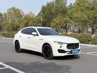 Maserati Levante 2016 3.0T Levante exterior photo 3 Maserati Levante 2016 3.0T Levante exterior photo 3