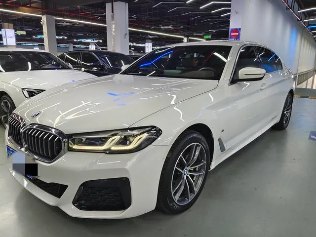 BMW 5 Series 2022 525Li M Sports suit exterior photo 1 BMW 5 Series 2022 525Li M Sports suit exterior photo 1