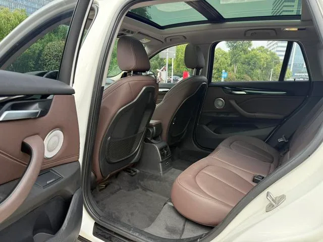 BMW X1 2021 sDrive25Li Leading Type exterior photo 7 BMW X1 2021 sDrive25Li Leading Type exterior photo 7