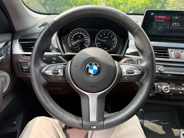 BMW X1 2021 sDrive25Li Leading Type interior photo 15 BMW X1 2021 sDrive25Li Leading Type interior photo 15