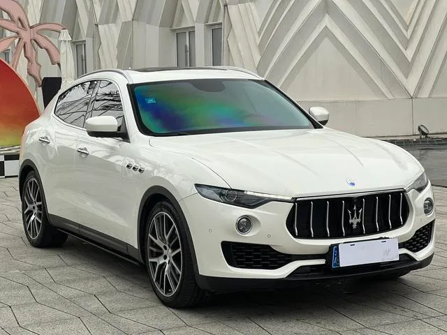 Maserati Levante 2018 3.0T Classic Edition exterior photo 3 Maserati Levante 2018 3.0T Classic Edition exterior photo 3
