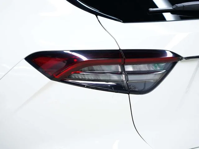 Maserati Levante 2022 3.0T Modena exterior photo 6 Maserati Levante 2022 3.0T Modena exterior photo 6