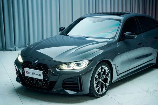 BMW 4 Series 2022 430i Gran Coupe M Sports Night Suit exterior photo 3 BMW 4 Series 2022 430i Gran Coupe M Sports Night Suit exterior photo 3