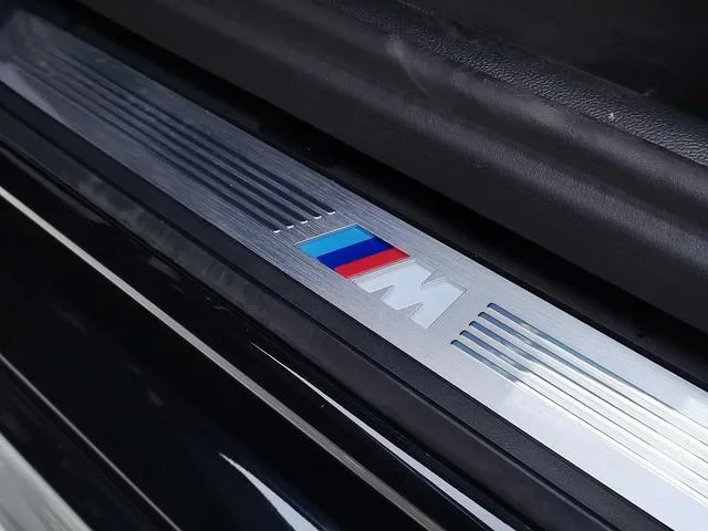 BMW 5 Series 2022 Second change 525Li M Sports suit interior photo 15 BMW 5 Series 2022 Second change 525Li M Sports suit interior photo 15