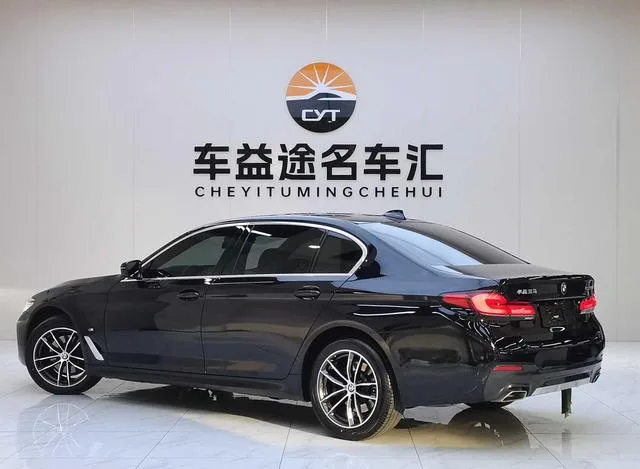 BMW 5 Series 2022 Second change 525Li M Sports suit interior photo 19 BMW 5 Series 2022 Second change 525Li M Sports suit interior photo 19