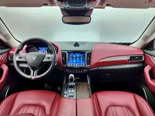 Maserati Levante 2016 3.0T Levante interior foto 15 Maserati Levante 2016 3.0T Levante interior foto 15