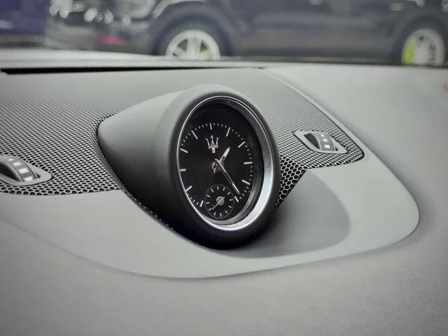 Maserati Levante 2016 3.0T Levante interior foto 17 Maserati Levante 2016 3.0T Levante interior foto 17