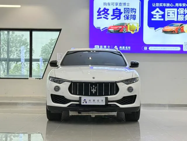 Maserati Levante 2016 3.0T Levante exterior photo 2 Maserati Levante 2016 3.0T Levante exterior photo 2
