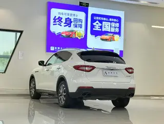 Maserati Levante 2016 3.0T Levante interior photo 13 Maserati Levante 2016 3.0T Levante interior photo 13