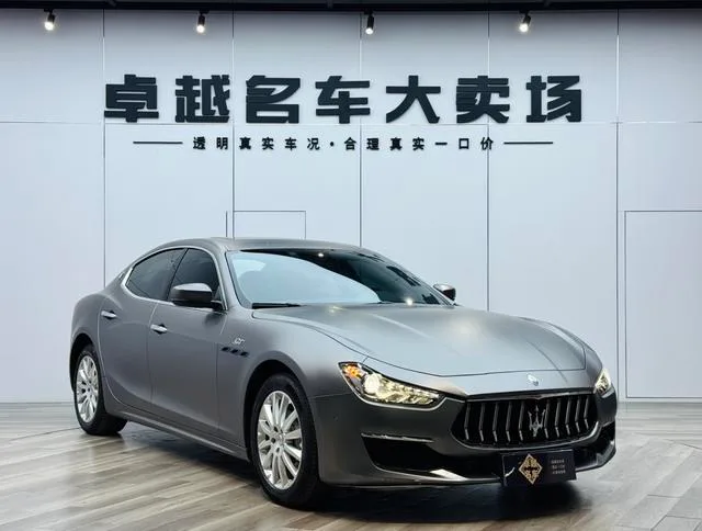 Maserati Ghibli 2022 2.0T GT Versión aguda exterior foto 3 Maserati Ghibli 2022 2.0T GT Versión aguda exterior foto 3