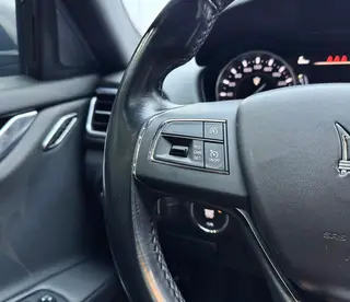 Maserati Ghibli 2022 2.0T GT Versión aguda interior foto 19 Maserati Ghibli 2022 2.0T GT Versión aguda interior foto 19