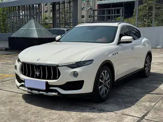 Maserati Levante 2016 3.0T Levante exterior photo 1 Maserati Levante 2016 3.0T Levante exterior photo 1