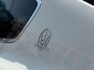 Maserati Levante 2016 3.0T Levante interior photo 11 Maserati Levante 2016 3.0T Levante interior photo 11