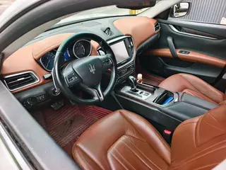 Maserati Ghibli 2014 3.0T Versión estándar interior foto 13 Maserati Ghibli 2014 3.0T Versión estándar interior foto 13