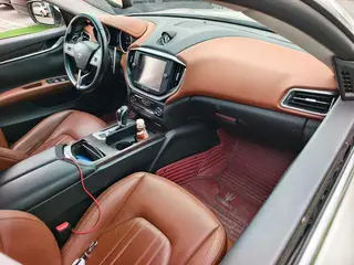 Maserati Ghibli 2014 3.0T Versión estándar interior foto 15 Maserati Ghibli 2014 3.0T Versión estándar interior foto 15