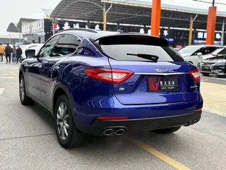 Maserati Levante 2020 3.0T Standard Edition exterior photo 4 Maserati Levante 2020 3.0T Standard Edition exterior photo 4