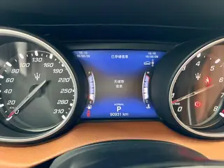 Maserati Levante 2020 3.0T Standard Edition interior photo 17 Maserati Levante 2020 3.0T Standard Edition interior photo 17