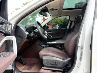 BMW X1 2023 sDrive25Li X Design Suit exterior photo 6 BMW X1 2023 sDrive25Li X Design Suit exterior photo 6
