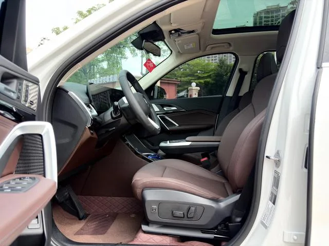 BMW X1 2023 sDrive25Li X Design Suit exterior photo 6 BMW X1 2023 sDrive25Li X Design Suit exterior photo 6