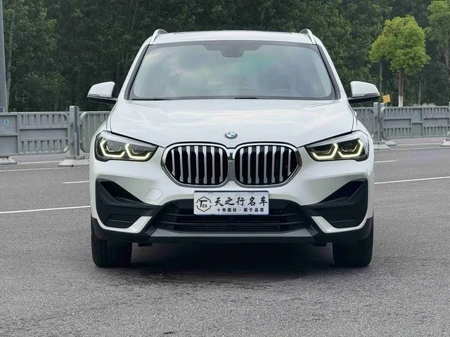 BMW X1 2020 sDrive25Li Leading Type exterior photo 2 BMW X1 2020 sDrive25Li Leading Type exterior photo 2