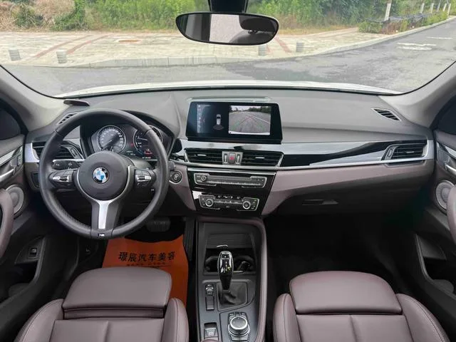 BMW X1 2020 sDrive25Li Leading Type exterior photo 8 BMW X1 2020 sDrive25Li Leading Type exterior photo 8