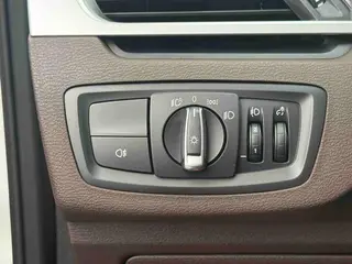 BMW X1 2020 sDrive25Li Leading Type interior photo 9 BMW X1 2020 sDrive25Li Leading Type interior photo 9
