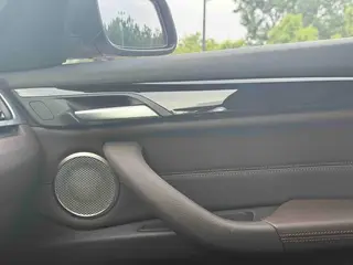 BMW X1 2020 sDrive25Li Leading Type interior photo 14 BMW X1 2020 sDrive25Li Leading Type interior photo 14