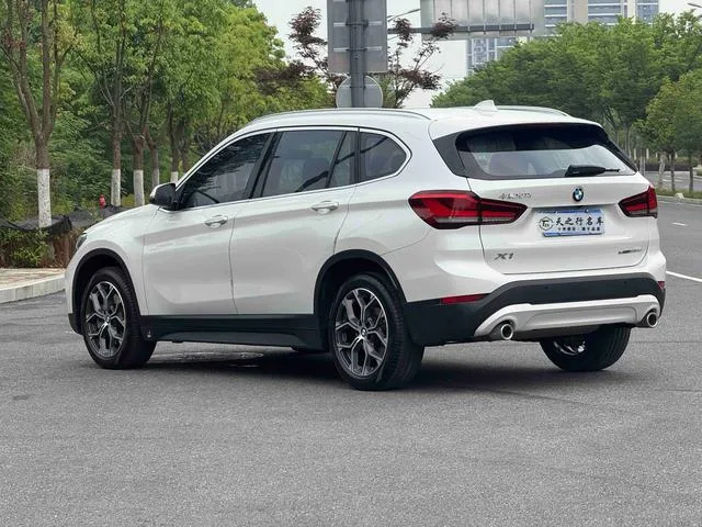 BMW X1 2020 sDrive25Li Leading Type interior photo 16 BMW X1 2020 sDrive25Li Leading Type interior photo 16