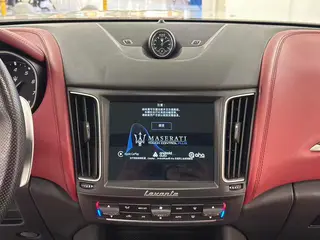 Maserati Levante 2016 3.0T Levante interior photo 19 Maserati Levante 2016 3.0T Levante interior photo 19