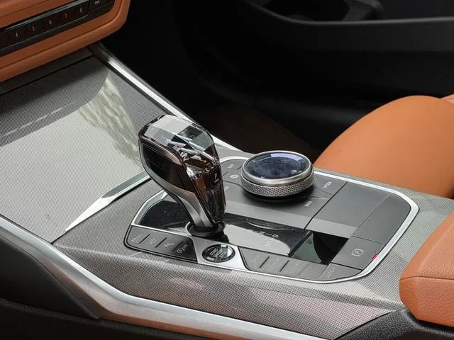 BMW 4 Series 2021 430i M Sports Night Suit interior photo 12 BMW 4 Series 2021 430i M Sports Night Suit interior photo 12