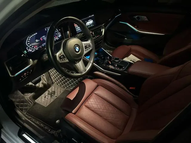 BMW 3 Series 2022 325Li M Sports suit interior photo 8 BMW 3 Series 2022 325Li M Sports suit interior photo 8