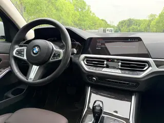 BMW 3 Series 2021 Reforma 325Li M Conjunto deportivo exterior foto 7 BMW 3 Series 2021 Reforma 325Li M Conjunto deportivo exterior foto 7